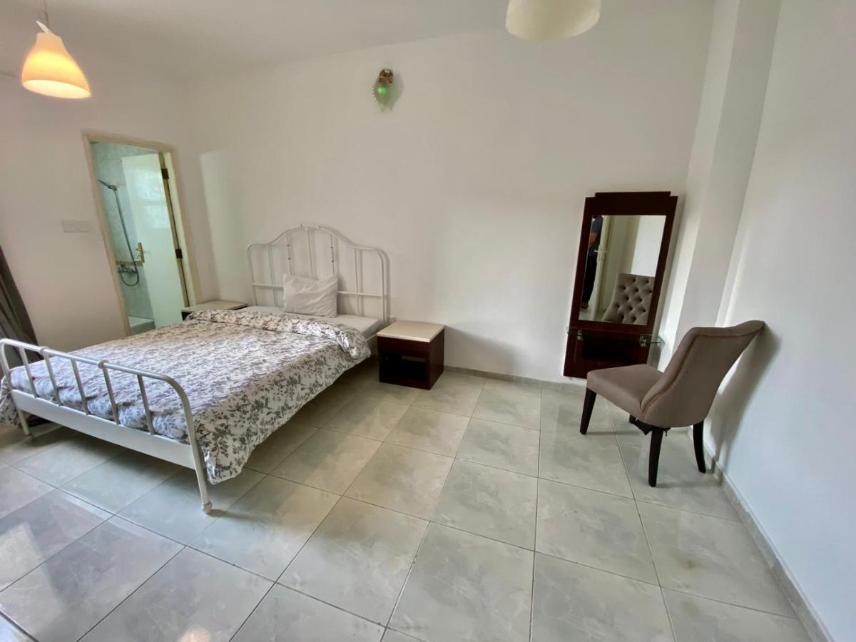Comfortable Private Rooms In Compound Housing Dubai Exterior foto
